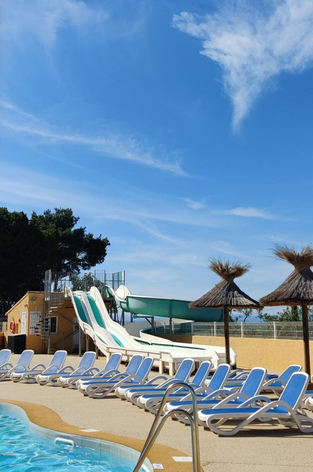 Domaine Residentiel De Plein Air Odalys La Pinede 阿格德 外观 照片