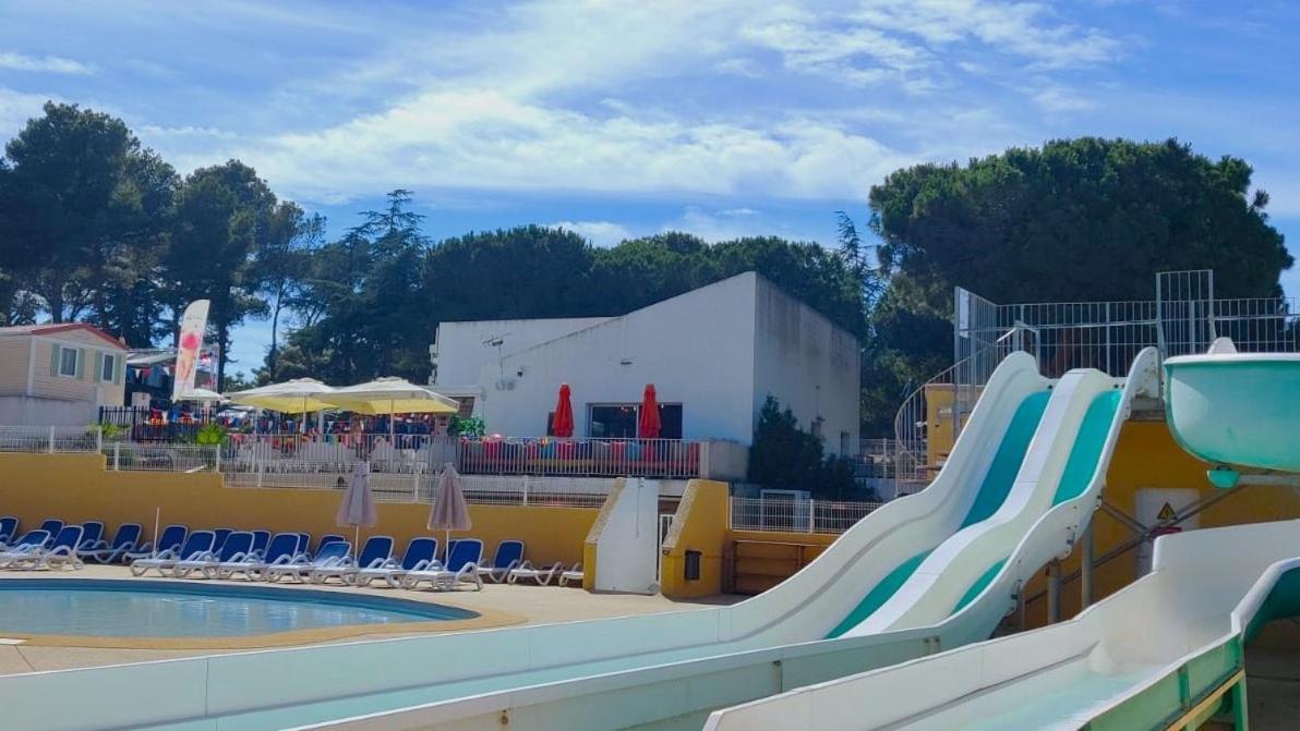 Domaine Residentiel De Plein Air Odalys La Pinede 阿格德 外观 照片
